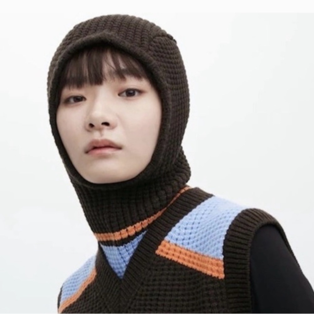 Brown and Blue Knit balaclava Marni Uniqlo new